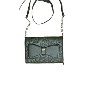Betsey Johnson XO DANI Quilted Heart Wallet Crossbody – Olive Green